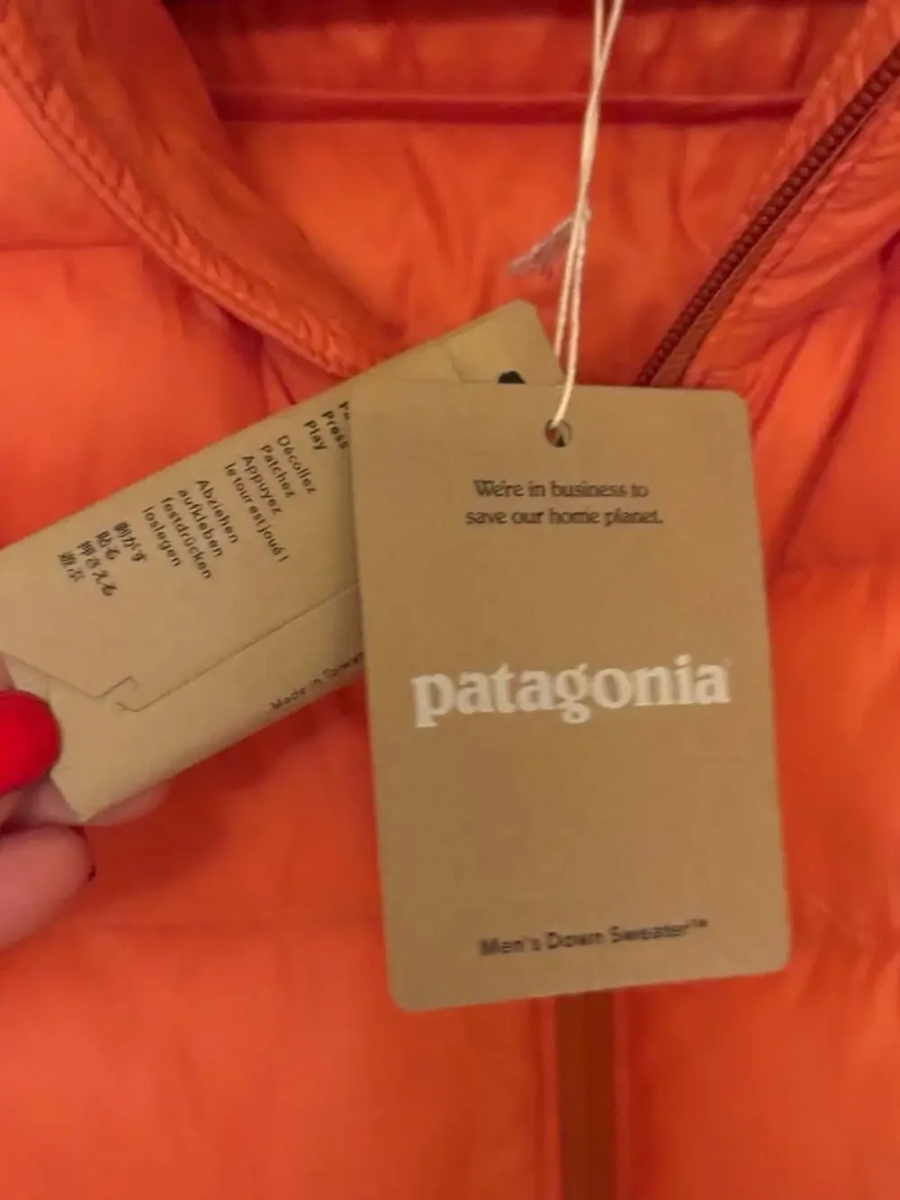 Patagonia Men's Down Sweater Puffer Jacket in Orange 41JC